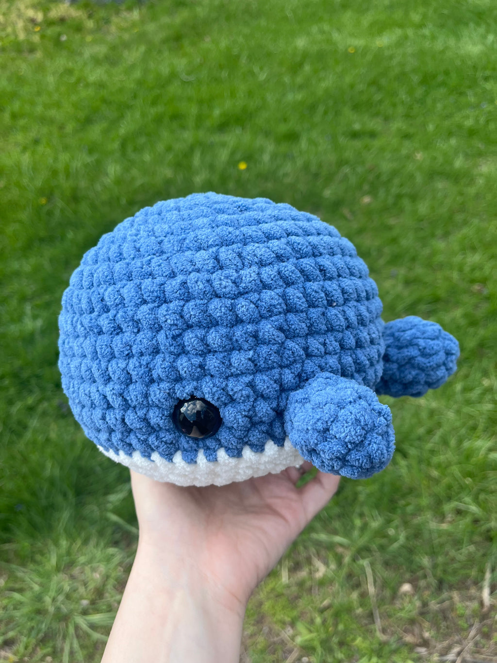 Crochet whale